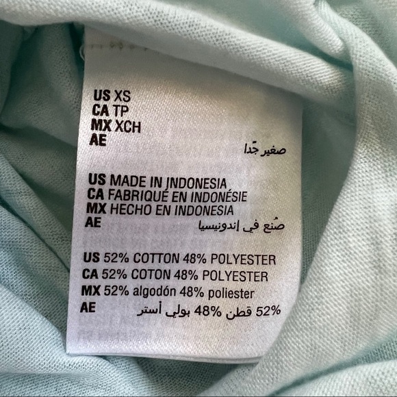 Style & Co. Light Blue V-Neck T-Shirt - Picture 3 of 3